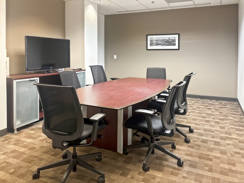 More Photos Of 125 Townpark Dr NW, Kennesaw Coworking Space