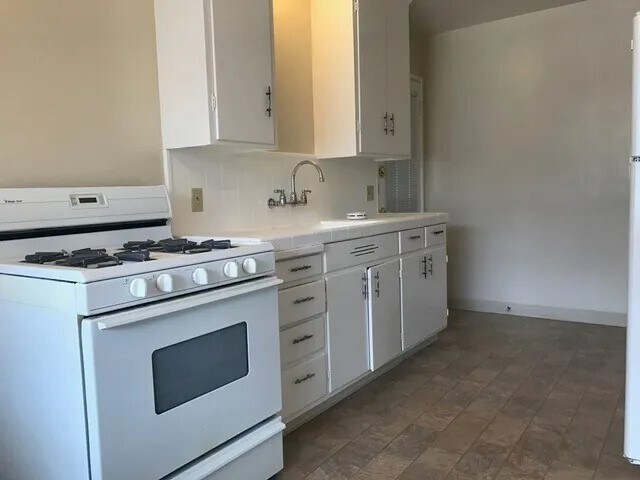 More Photos Of 462 Waverley St, Menlo Park Apartments For Sale