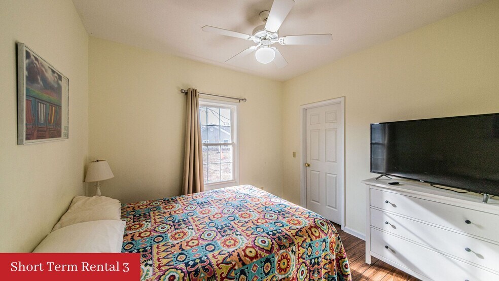 More Photos Of , Grand Rivers Unknown For Sale