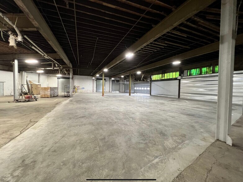 More Photos Of 112 Forge Hill Rd, New Windsor Township Warehouse For Lease