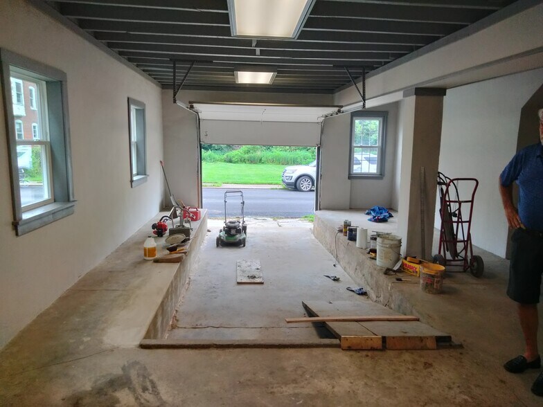 More Photos Of 165 W Main St, Pottstown Industrial For Sale