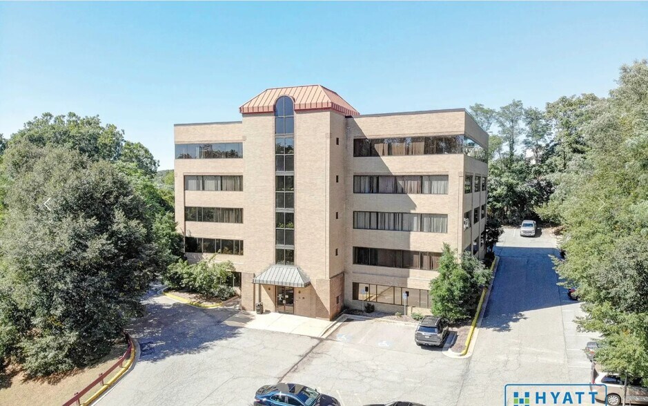 More Photos Of 147 Old Solomons Island Rd, Annapolis Medical For Sale