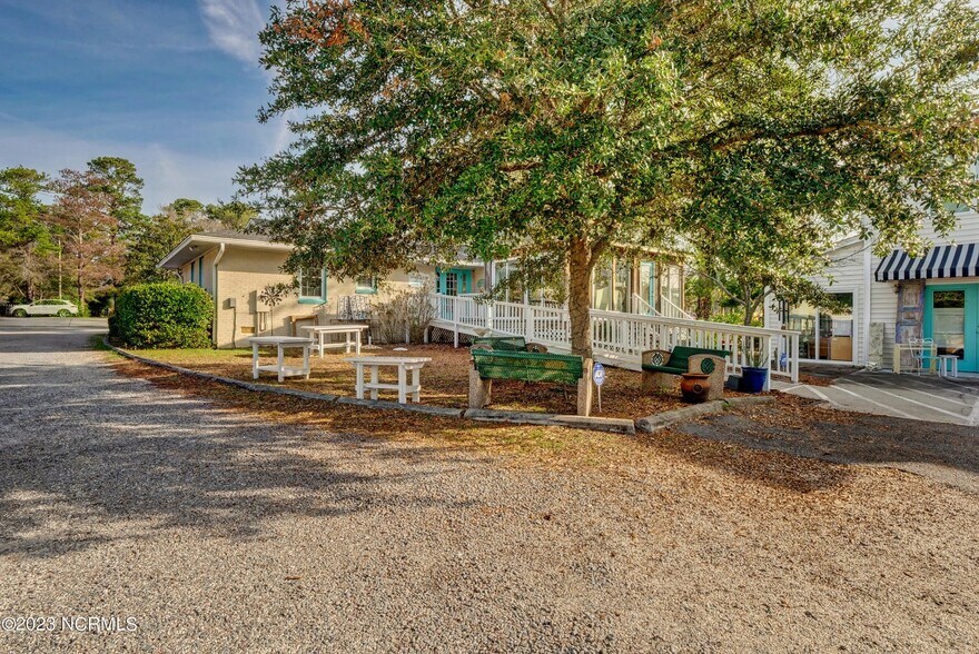 More Photos Of 5018 Oleander Dr, Wilmington Office Residential For Sale