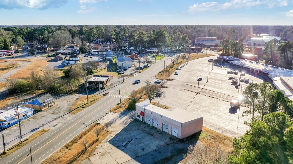 More Photos Of 811 W Constance Rd, Suffolk Flex For Sale