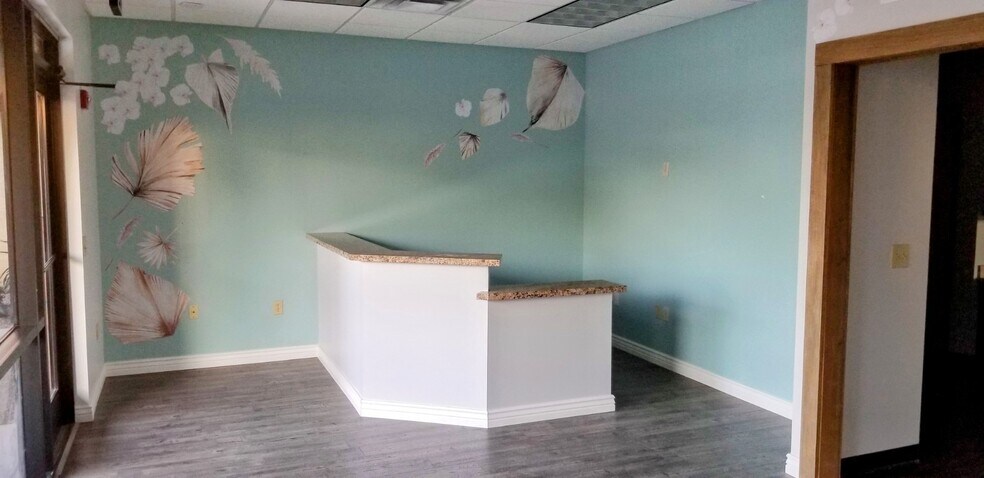 More Photos Of 9200 W Union Hills Dr, Peoria Medical For Lease