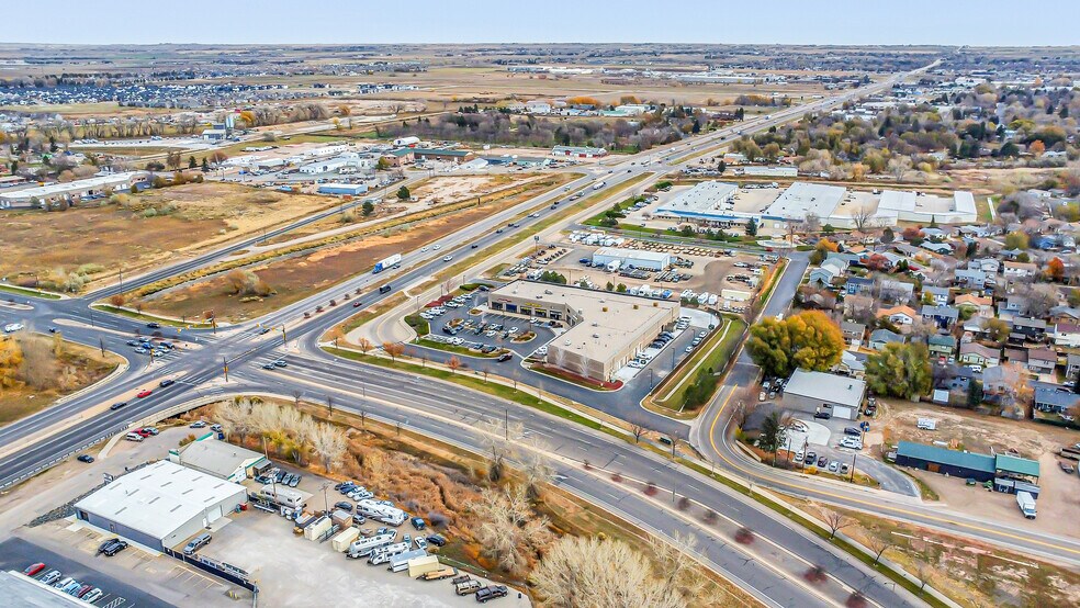 More Photos Of 2415 E Mulberry St, Fort Collins Showroom For Lease