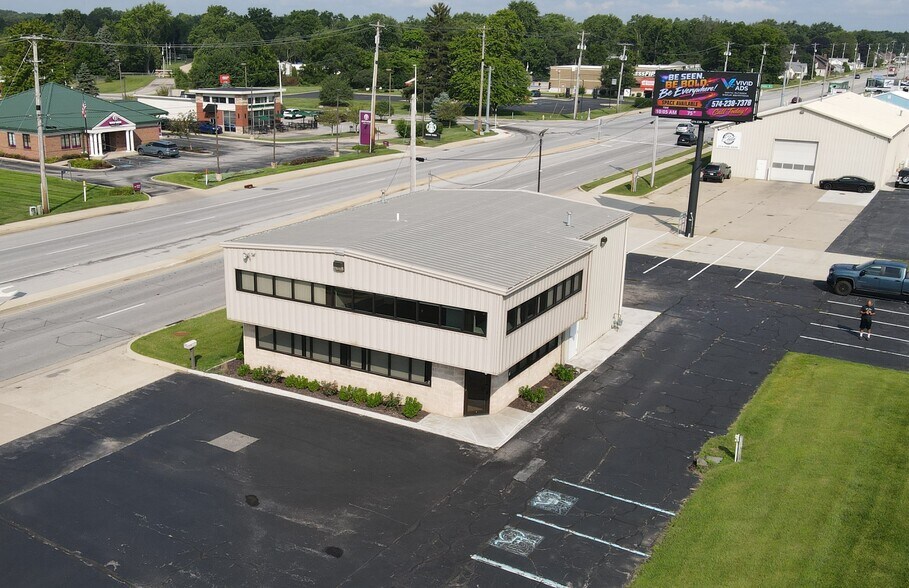 More Photos Of 23119 US Highway 33, Elkhart Storefront For Lease
