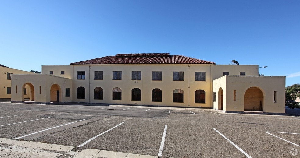 More Photos Of 2820 Historic Decatur Rd, San Diego Unknown For Lease