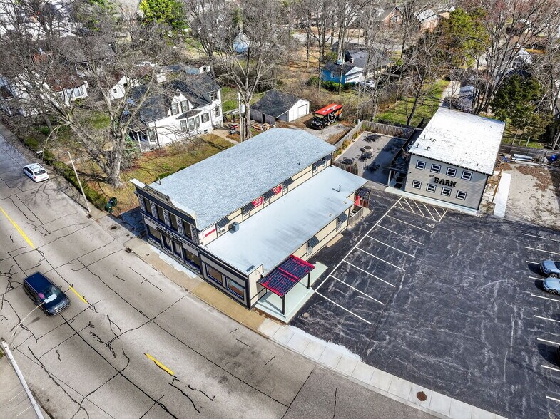 More Photos Of 316 N Main St, Columbia Storefront Retail Office For Sale