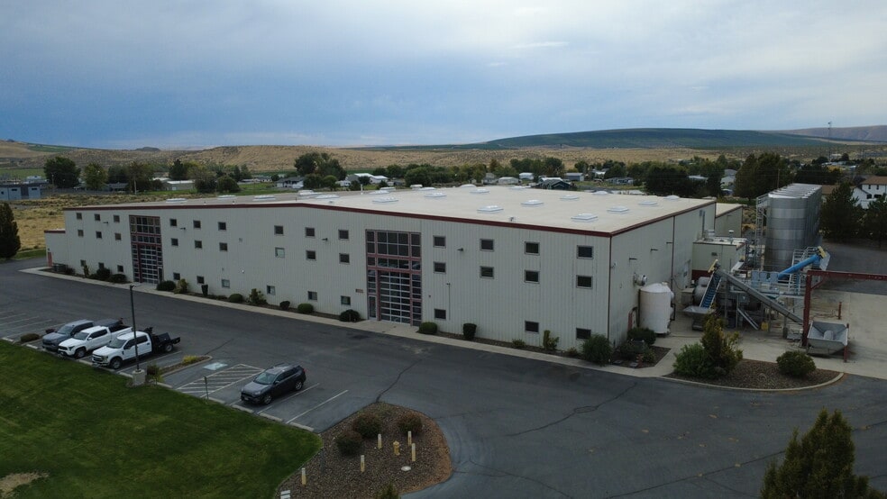 More Photos Of 8111 Keene Rd, West Richland Manufacturing For Sale