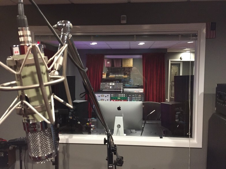 More Photos Of 500 Bishop St, Atlanta Theater Concert Hall For Lease