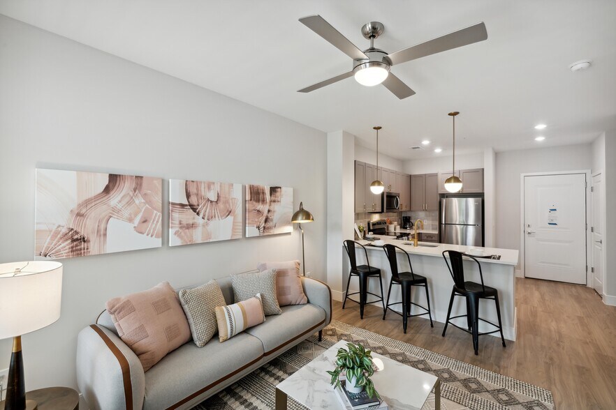 More Photos Of 4040 Gateway Dr, Fairfax Apartments For Lease