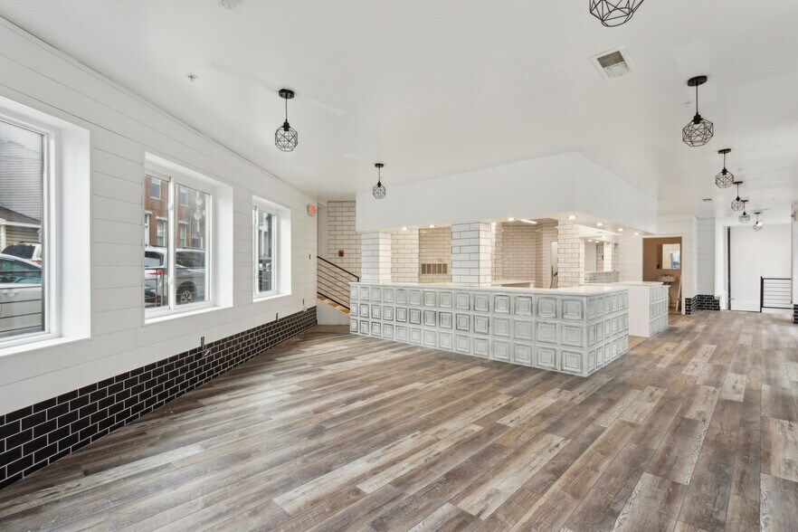 More Photos Of 1625 Ridge Ave, Philadelphia Apartments For Lease