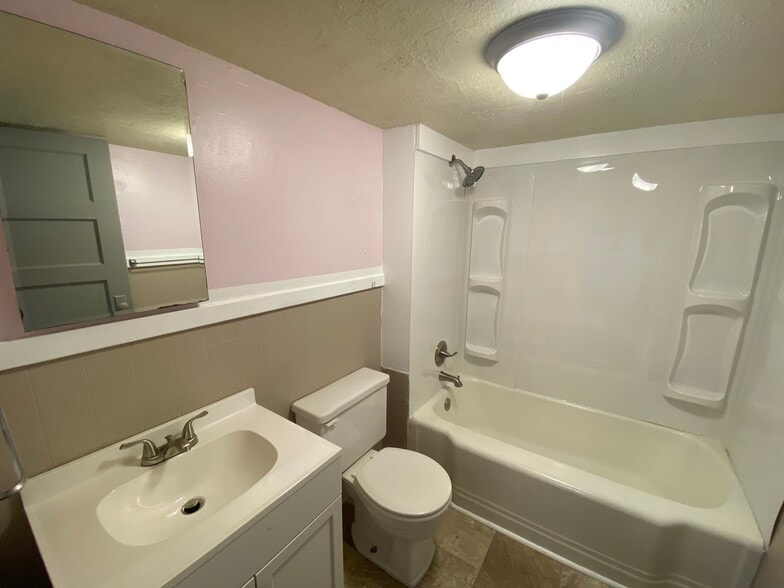 More Photos Of , Spartanburg Unknown For Sale