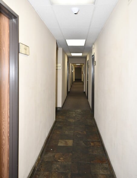 More Photos Of 23152 Verdugo Dr, Laguna Hills Office For Sale