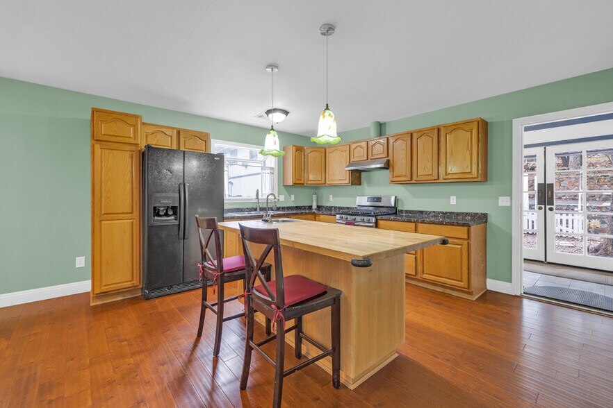 More Photos Of 17009 Iron Springs Rd, Julian Multifamily For Sale