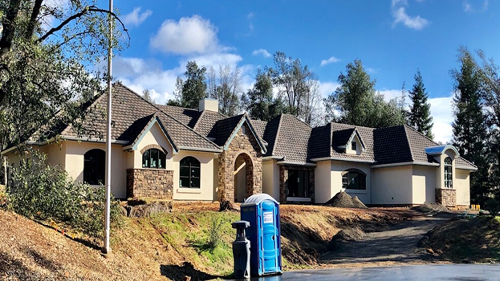 More Photos Of Old Oregon Trl, Redding Land For Sale