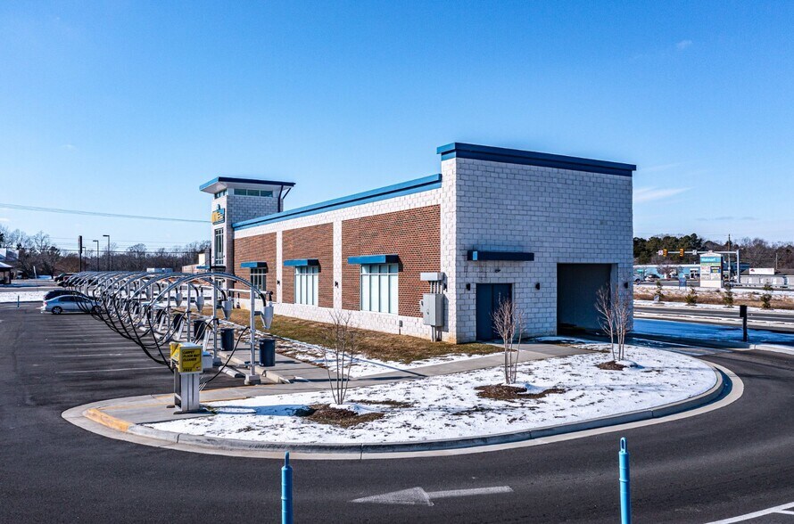 More Photos Of 612 N Main St, Kilmarnock Carwash For Sale