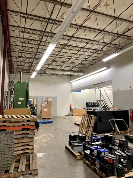 More Photos Of 1421 Gause Blvd, Slidell Auto Repair For Lease