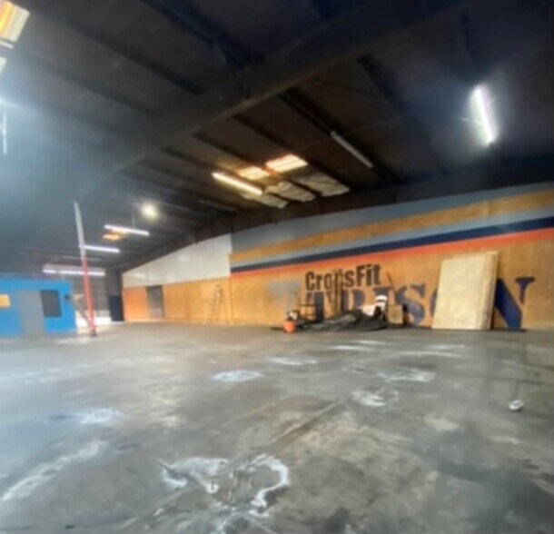 More Photos Of 10302-10308 Cash Rd, Stafford Warehouse For Lease