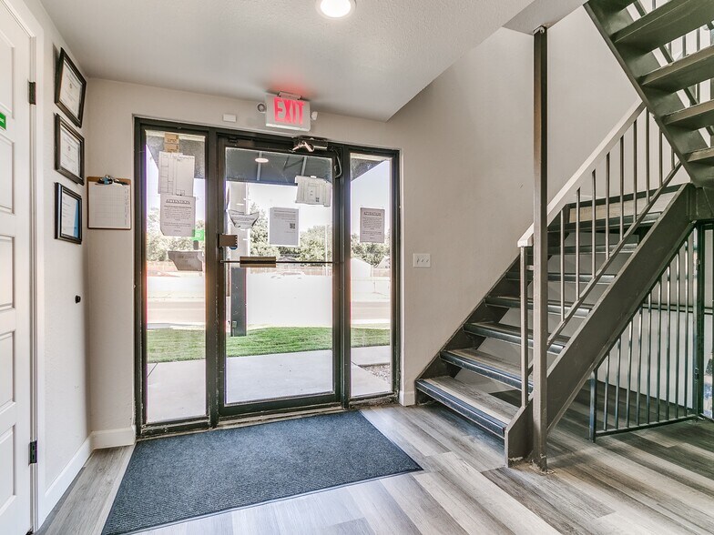 More Photos Of 2520 NW 39th St, Oklahoma City Coworking Space