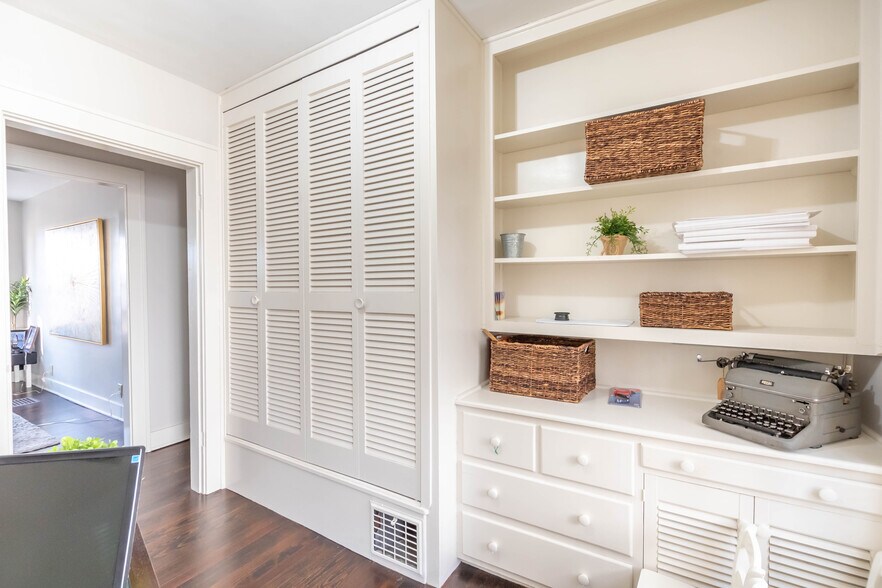 More Photos Of 179 E Main St, Plain City Loft Creative Space For Lease