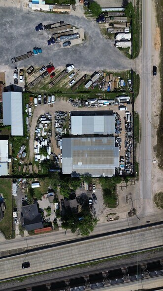 More Photos Of 1505 Berry Rd, Houston Land For Sale