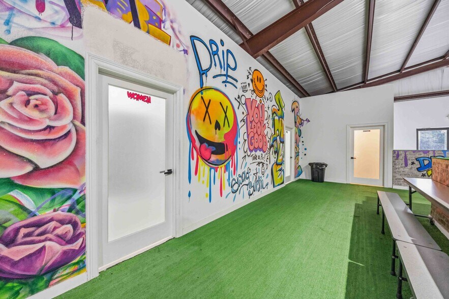 More Photos Of 1061 County Road 6111, Dayton Industrial For Sale