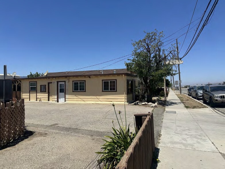 More Photos Of 527 El Camino Real, Greenfield Manufactured Housing Mobile Home Park For Sale