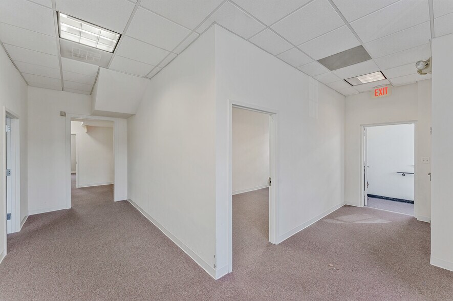 More Photos Of 728 S Washington St, Alexandria Office For Lease