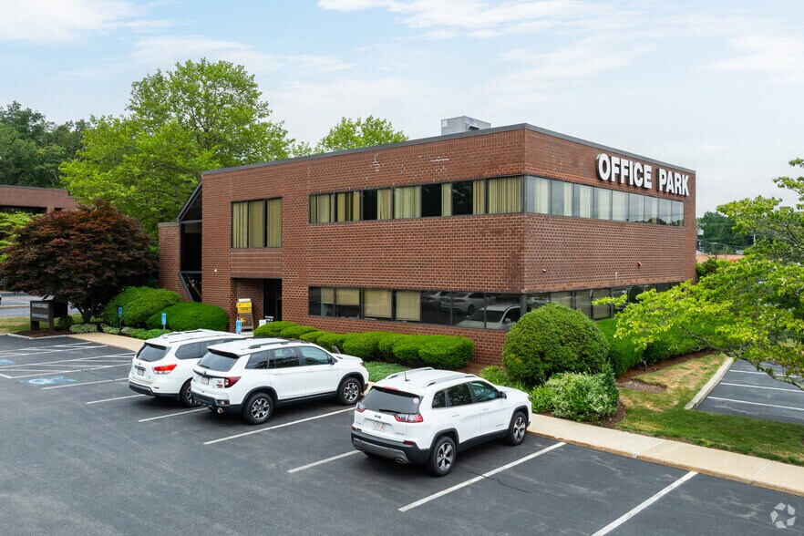 More Photos Of 113 Water St, Milford Office For Lease