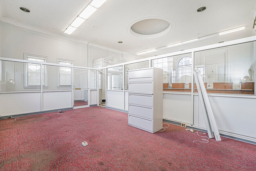 More Photos Of 257 New Dorp Ln, Staten Island Bank For Sale