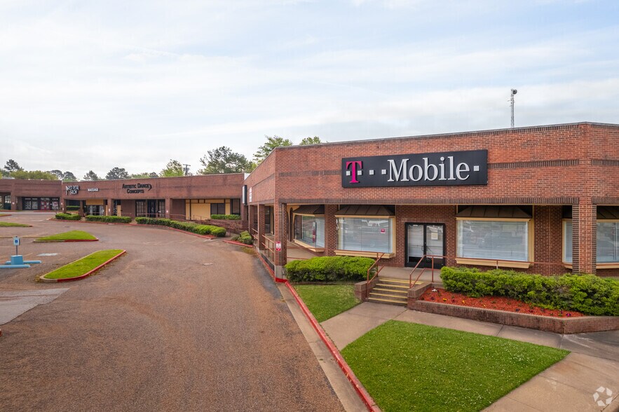 More Photos Of 3320 Troup Hwy, Tyler Unknown For Lease