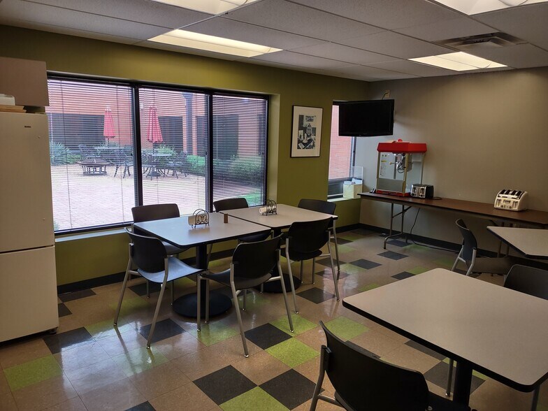 More Photos Of 608 Norris Ave, Nashville Office For Lease