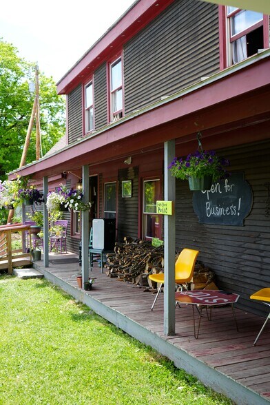 More Photos Of 61 Onion River Rd, Plainfield Manufactured Housing Mobile Home Park For Sale