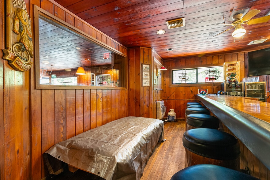 More Photos Of 7461 MT Baker Hwy, Deming Restaurant For Sale