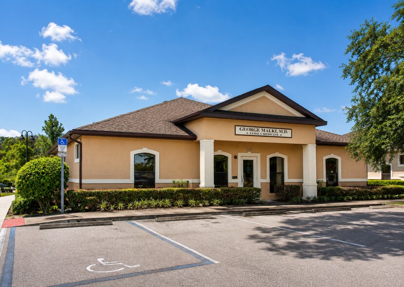 Primary Photo Of 1043 Town Center Dr, Orange City Medical For Lease