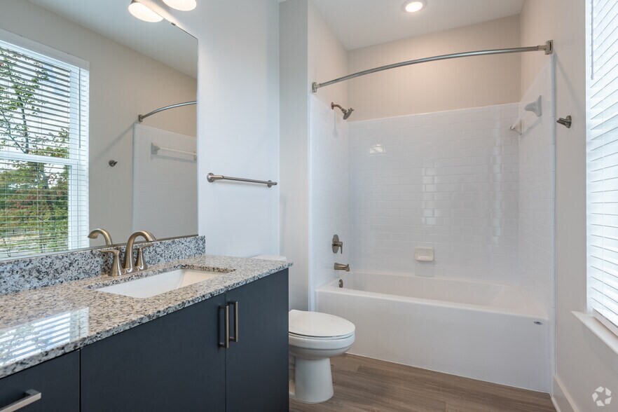 More Photos Of 12801 Lucks Ln, Midlothian Apartments For Sale