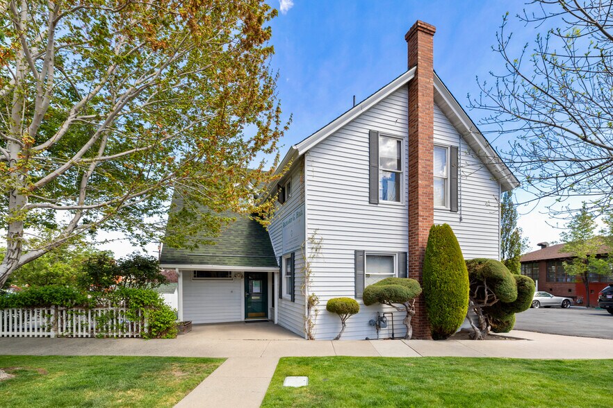 More Photos Of 652 Forest St, Reno Office Residential For Sale