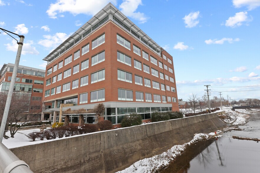More Photos Of 221 W Philadelphia St, York Office For Sale