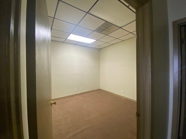 More Photos Of 4692 E University Blvd, Odessa Medical For Lease