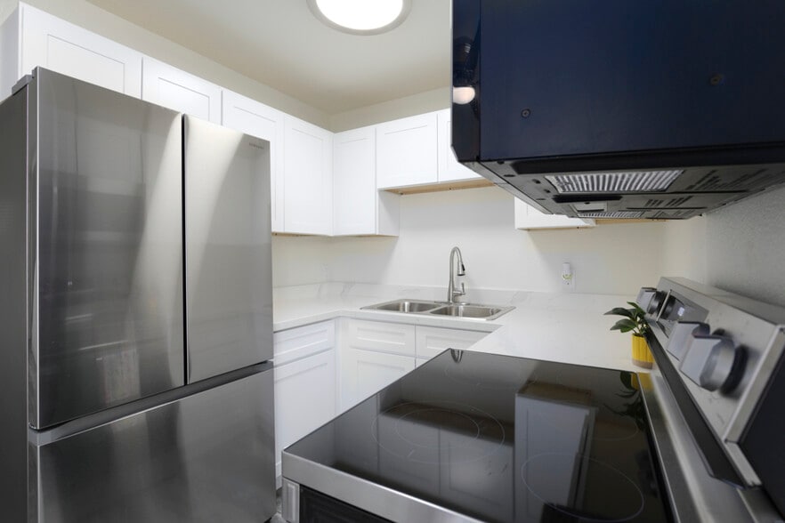 More Photos Of 1800 S Kofa Ave, Parker Apartments For Sale