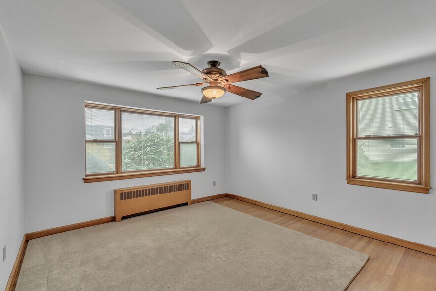 More Photos Of 1718 Rhawn St, Philadelphia Land For Sale