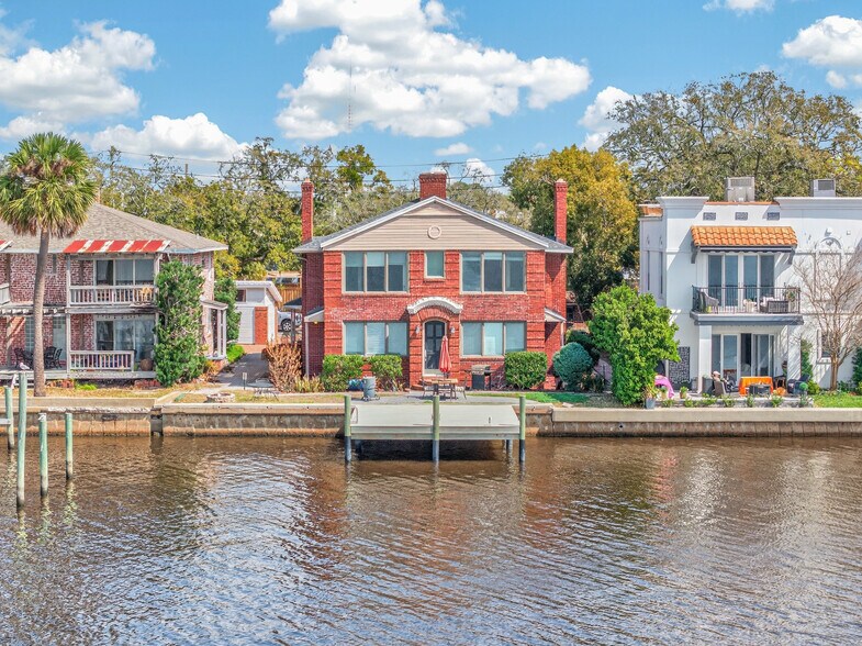 More Photos Of 1710 River Rd, Jacksonville Apartments For Sale