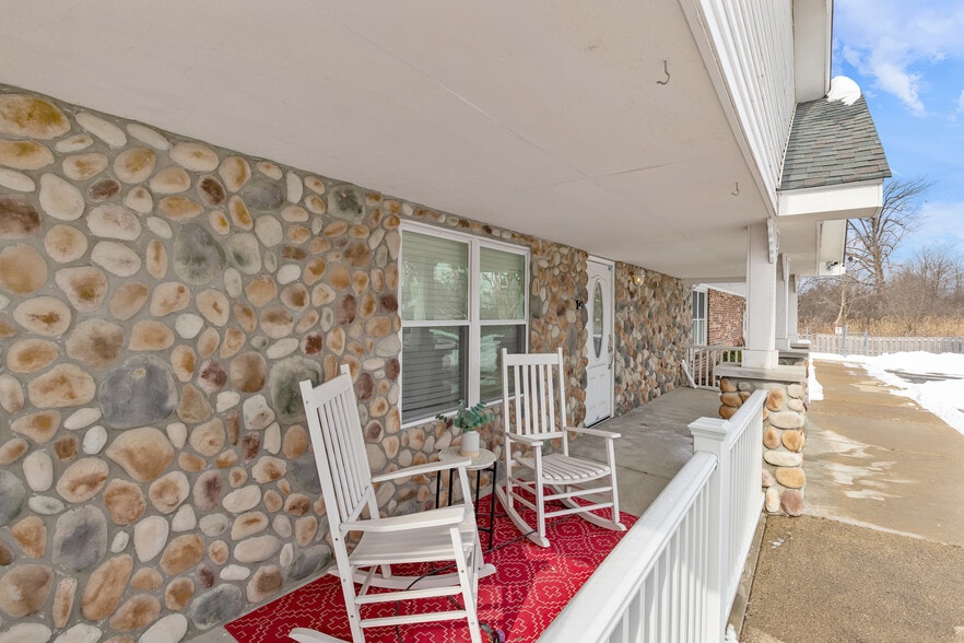 More Photos Of 5758 Cooley Lake Rd, Waterford Daycare Center For Sale