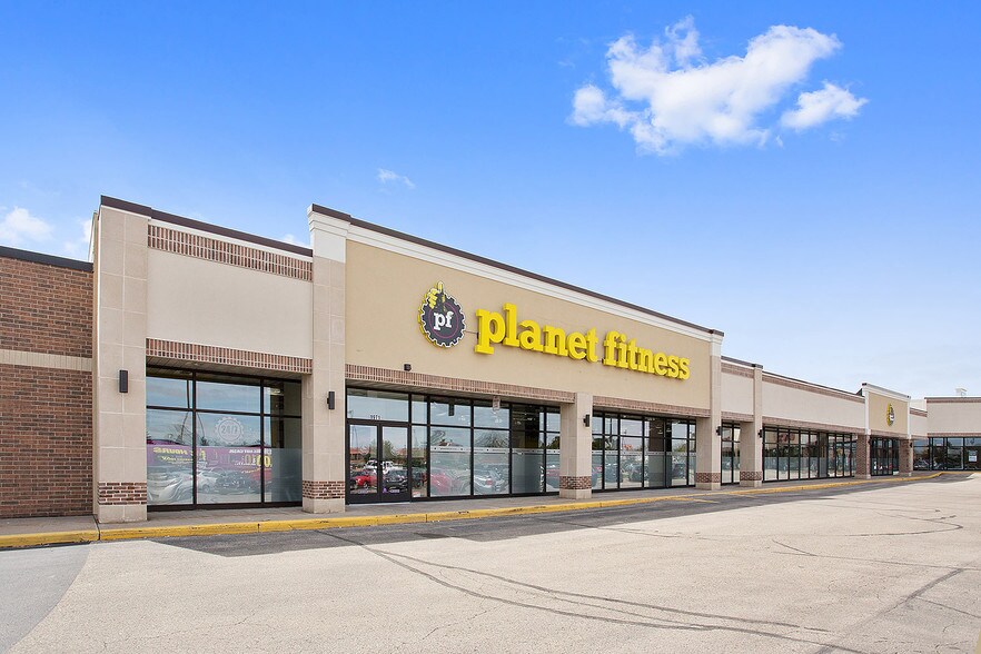 More Photos Of 1900-1964 S Koeller St, Oshkosh Unknown For Lease