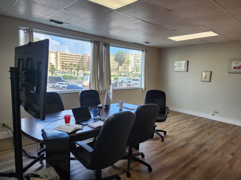 More Photos Of 1980 N Atlantic Ave, Cocoa Beach Medical For Lease