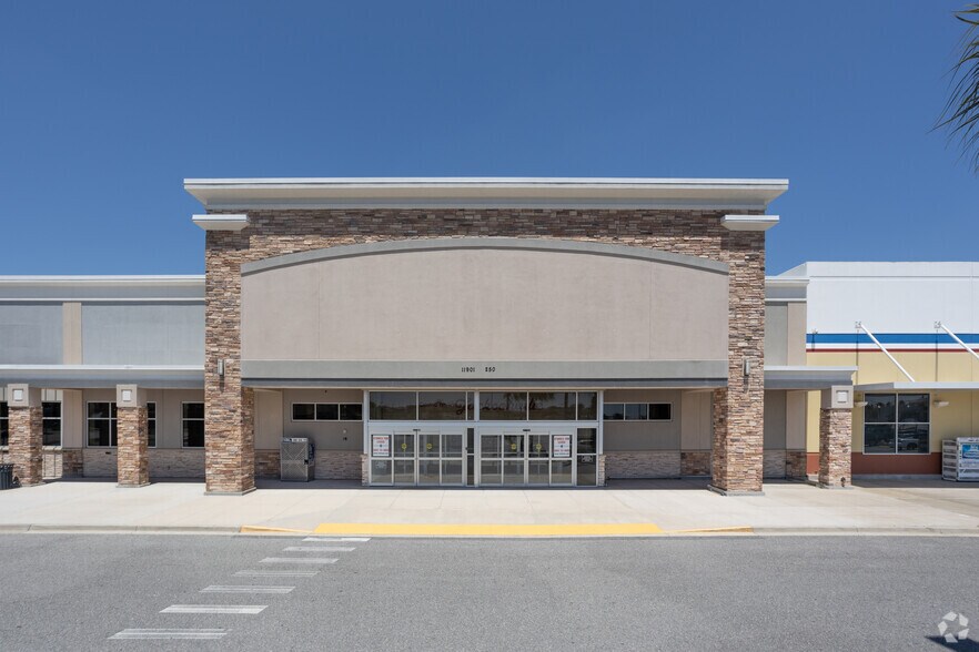 More Photos Of 11901 Atlantic Blvd, Jacksonville Unknown For Lease
