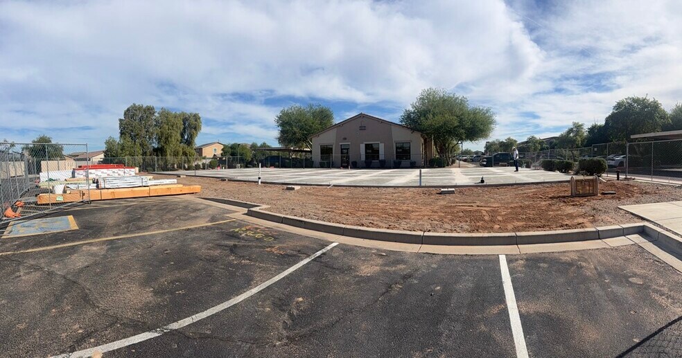 More Photos Of 41724 W Smith Enke Rd, Maricopa Medical For Lease