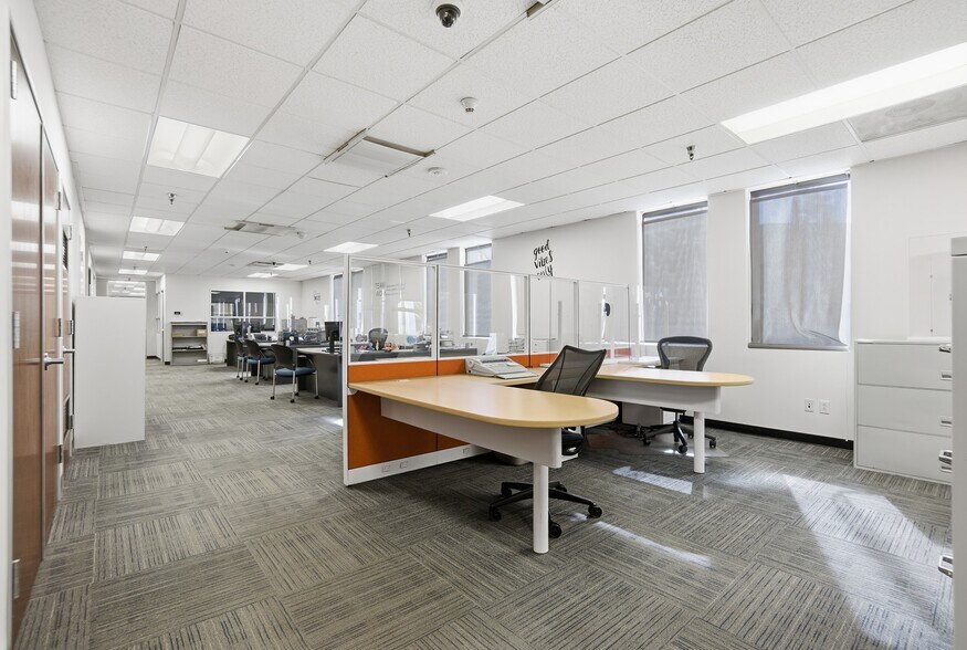 More Photos Of 670 N Rosemead Blvd, Pasadena Loft Creative Space For Sale